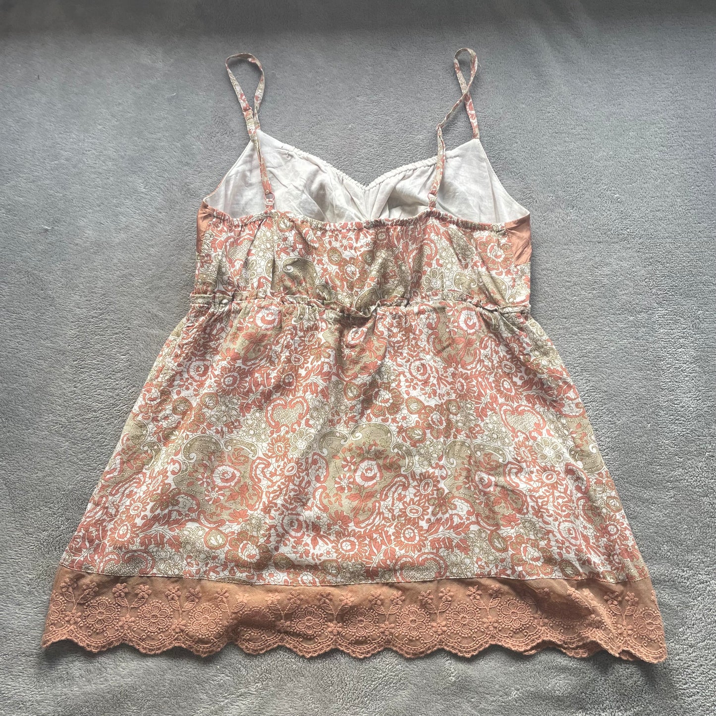 Broadcast floral lace cami top