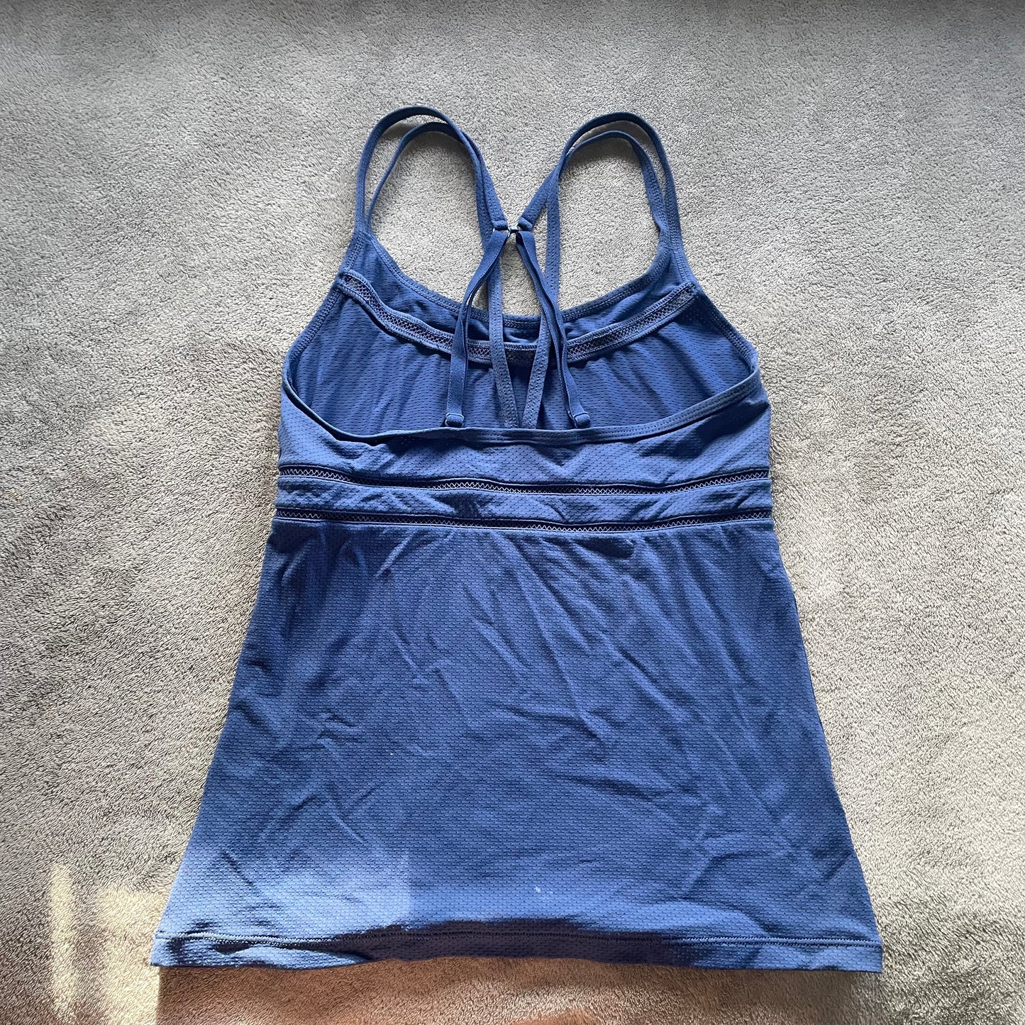 Lorna Jane sports top