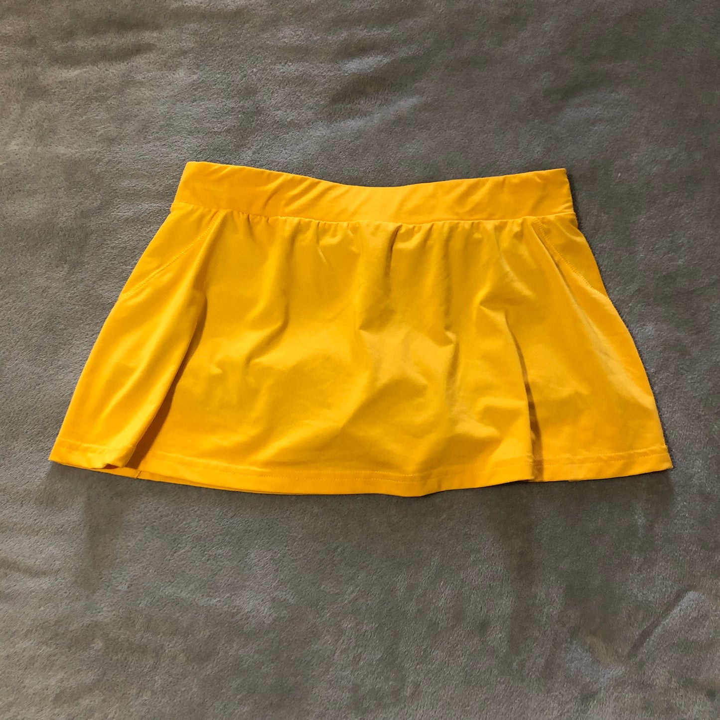 Adidas mini tennis skirt