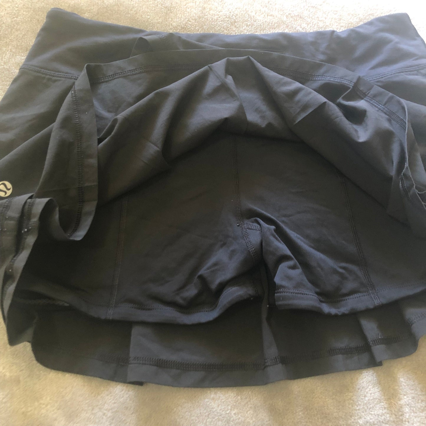 Lululemon mini sport skirt