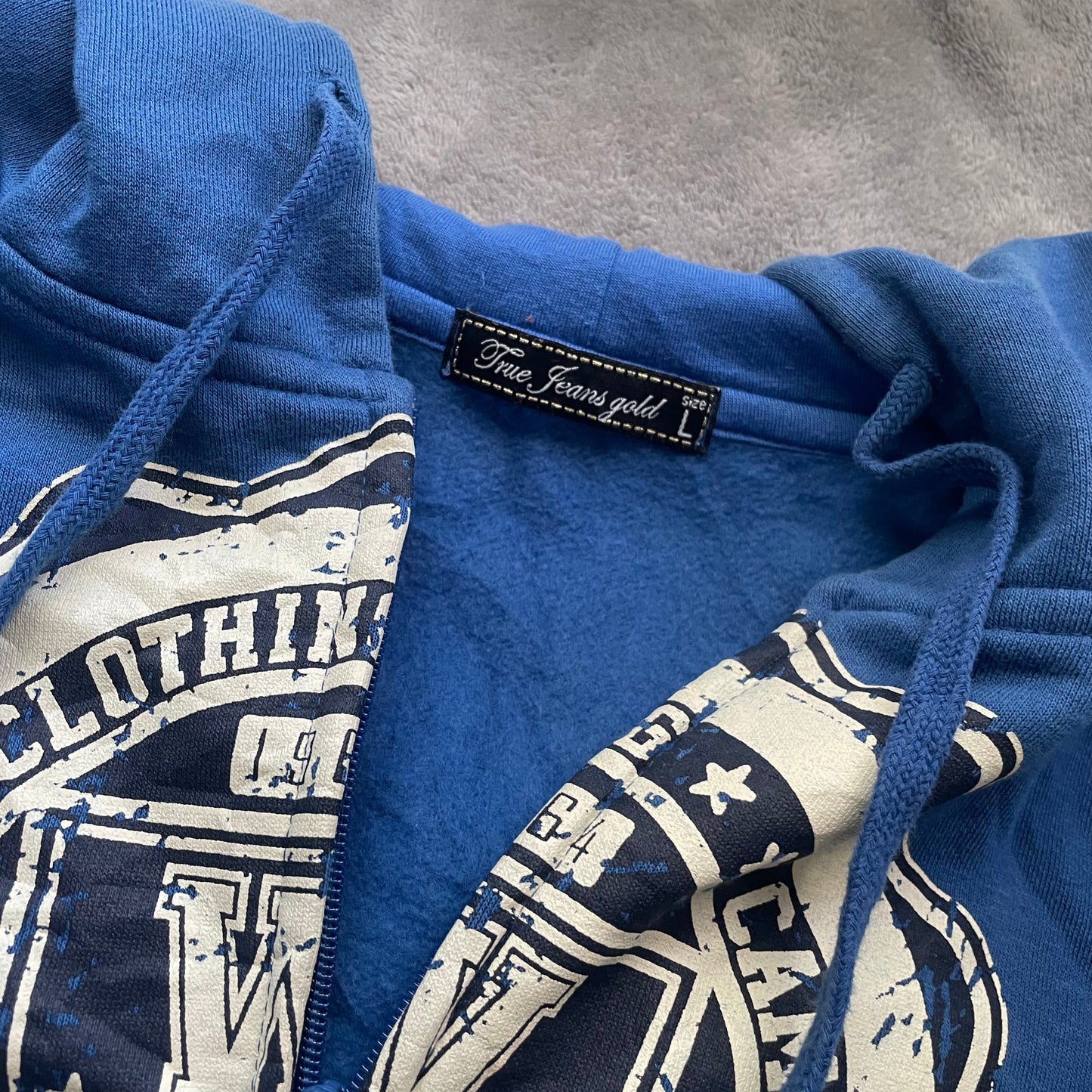 Graphic zip up hoodie jumper