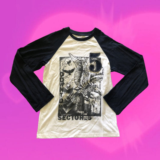 Long sleeve graphic grunge shirt