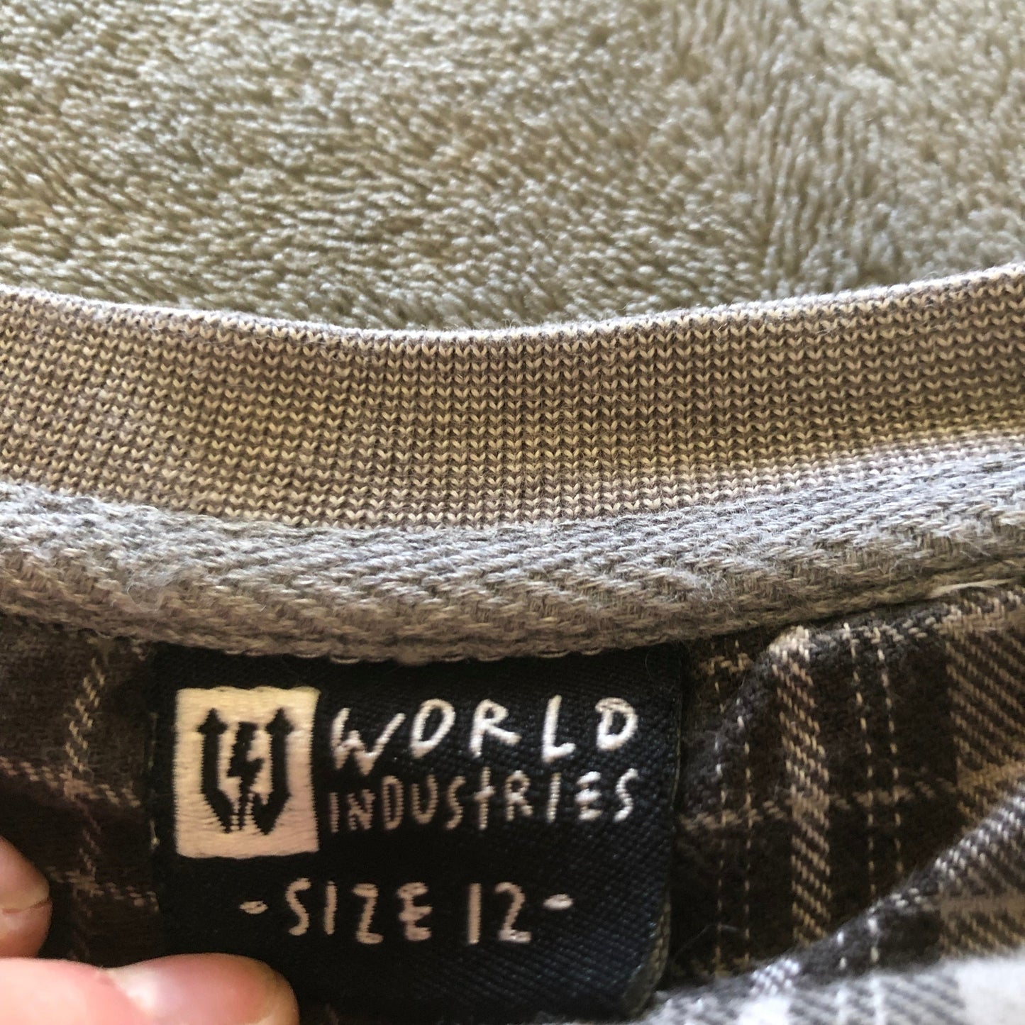 World Industries graphic crewneck jumper