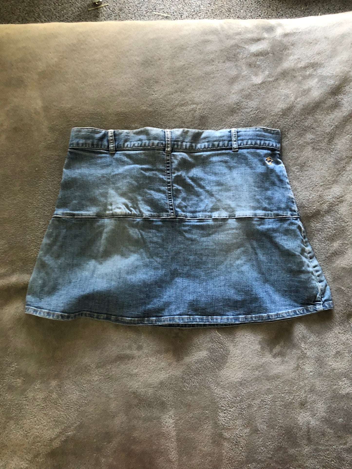 Billabong mini skirt