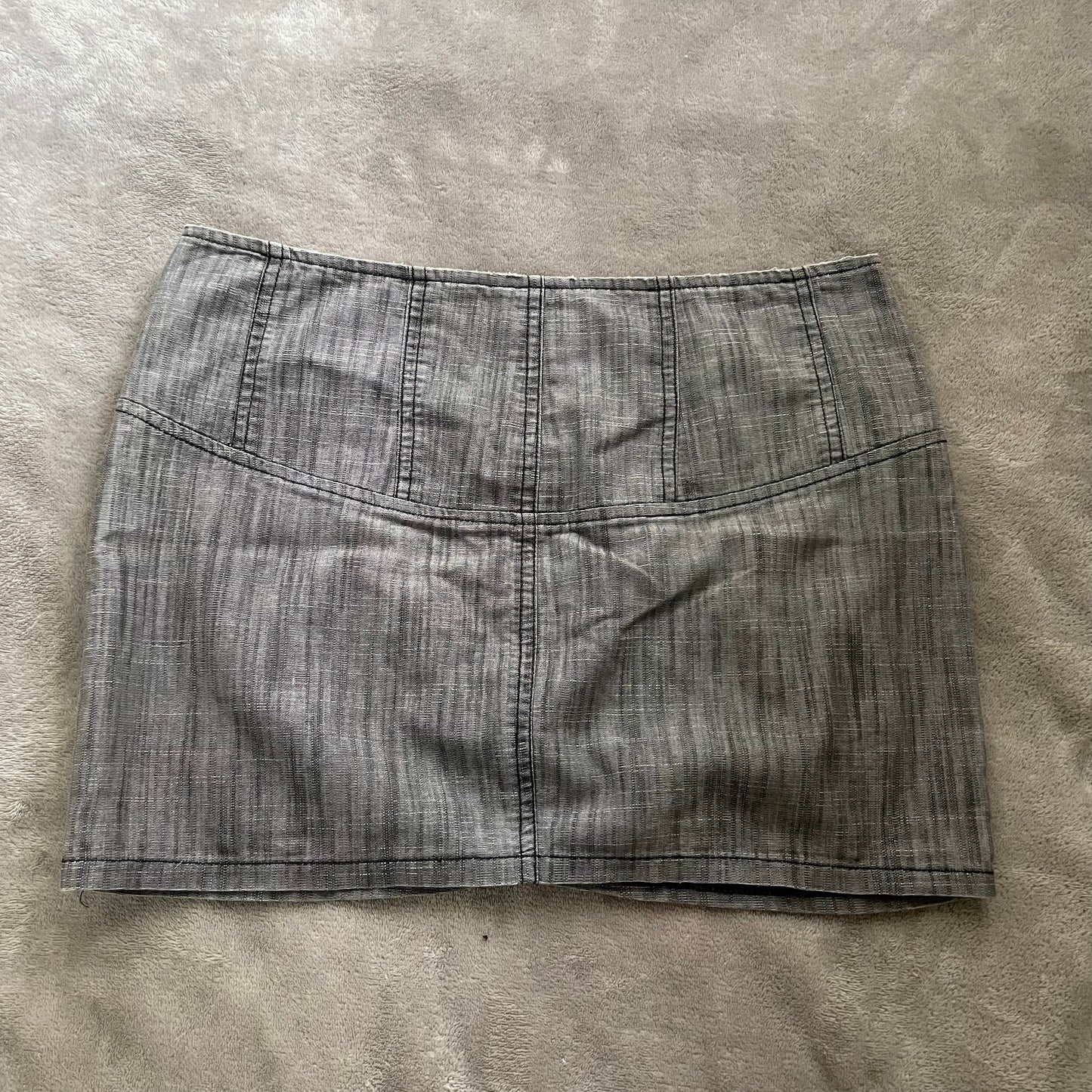 Elly M grey mini skirt