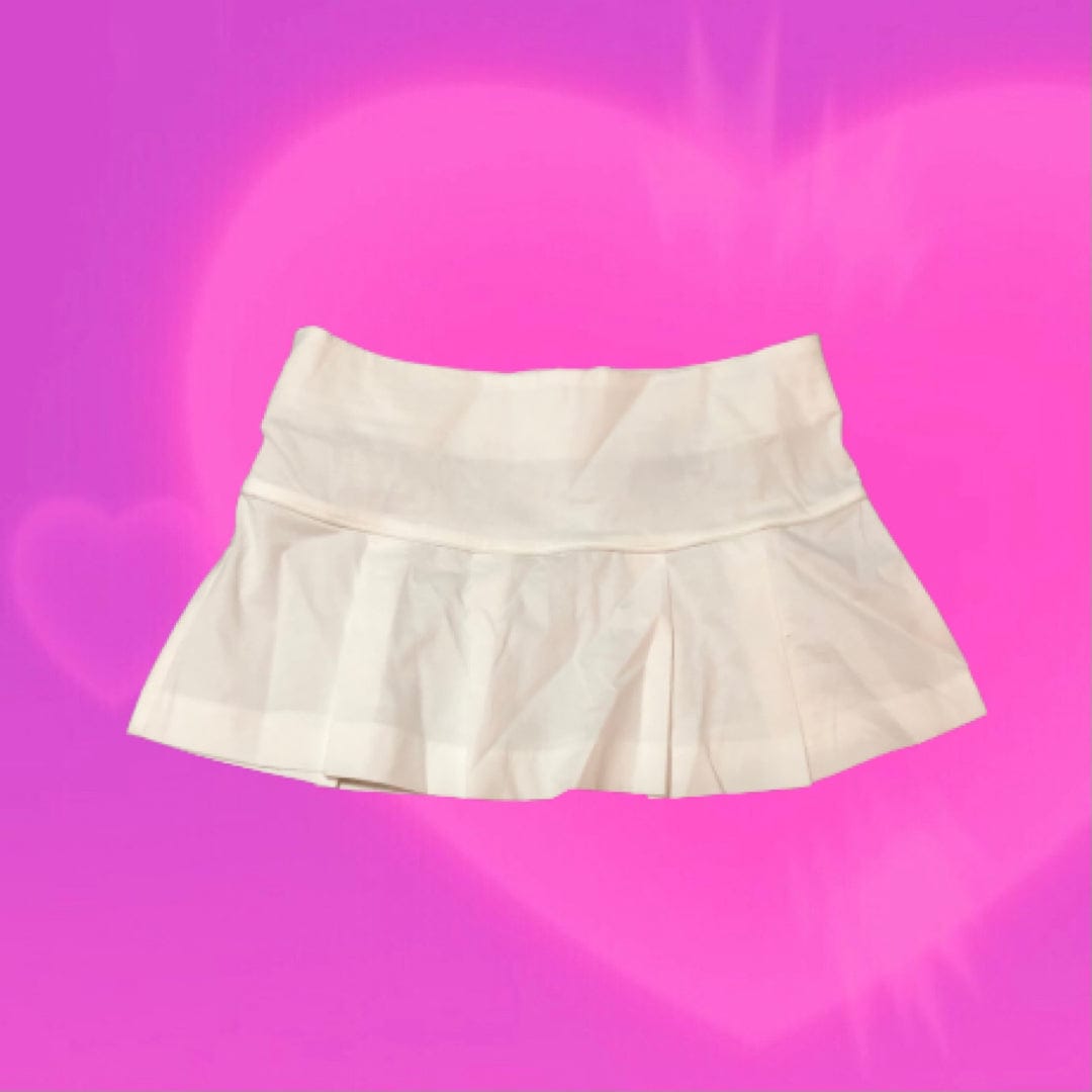 Pleated white mini skirt